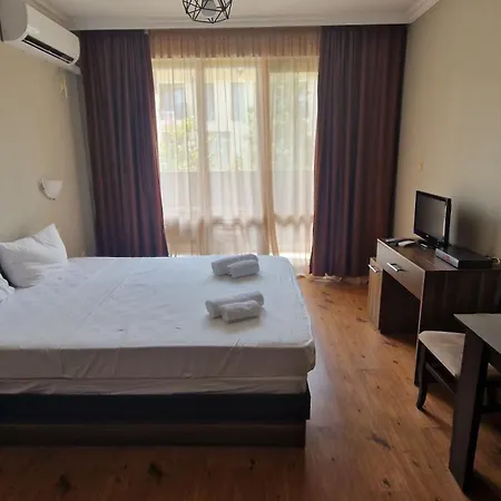 Mitprot Panorama Bay 2 67 Апартамент